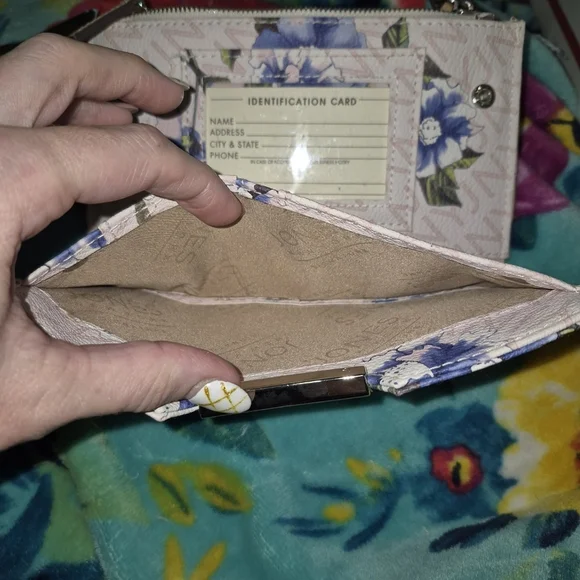 ⚜️NWT⚜️ Jones New York Elegant Floral Women's Wallet/Wristlet 💠 - Picture 3 of 7